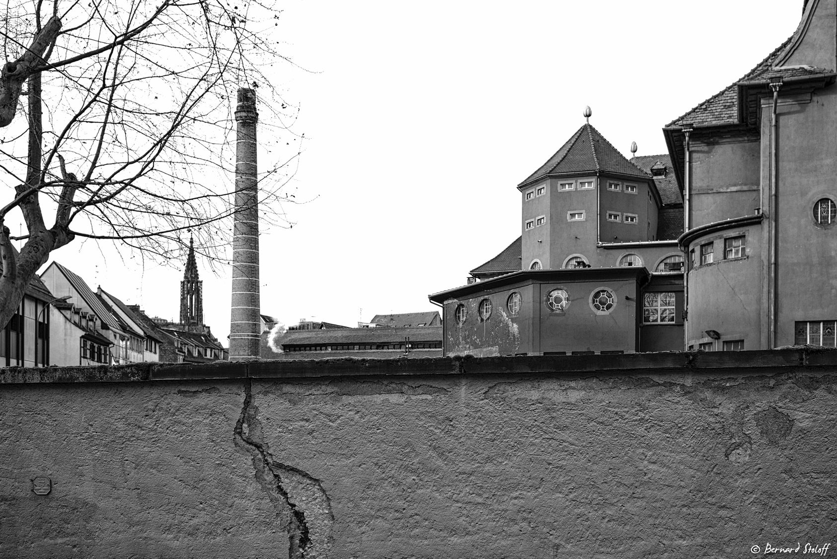 LA CATHEDRALE DE STRASBOURG MILLENAIRE ET LES BAINS ROMAINS DE STRASBOURG